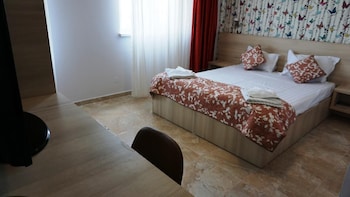 oituz boutique residence