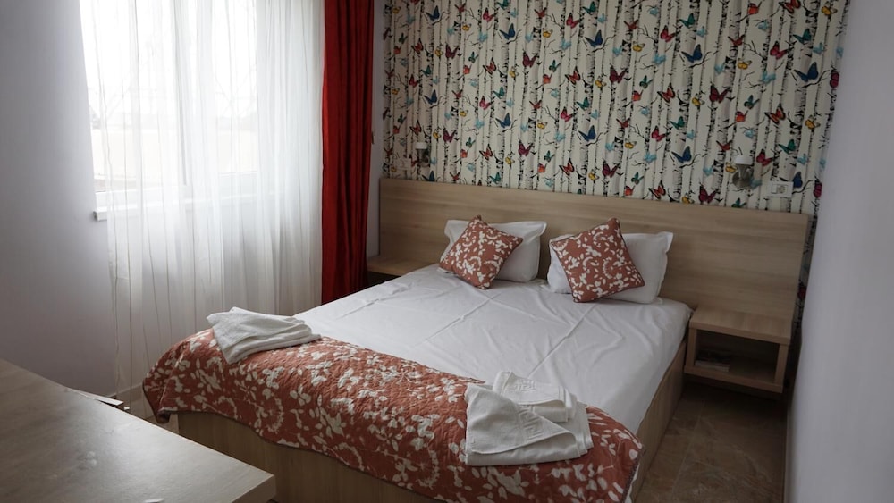 oituz boutique residence