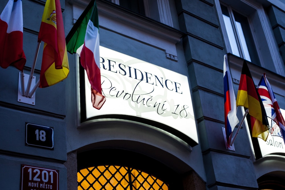 salvator superior apartments