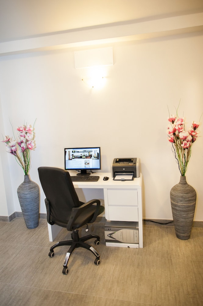 salvator superior apartments