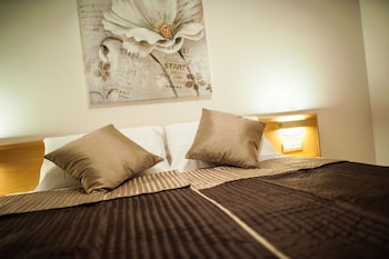 salvator superior apartments