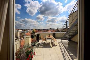 salvator superior apartments