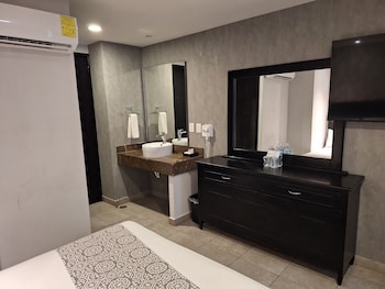 hotel costa verde