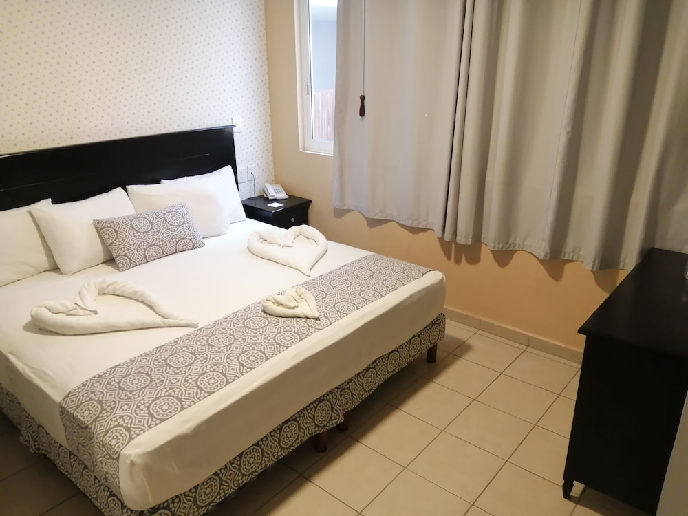 hotel costa verde