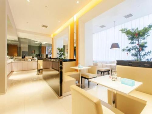Jinjiang Inn Anyang Railway Station,Beiguan>>Anyang,2 star
