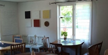 Stf Vandrarhem Mariestad - Hostel,Vastra Gotaland County>>Mariestad,2 star