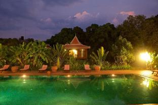 rajabori villas
