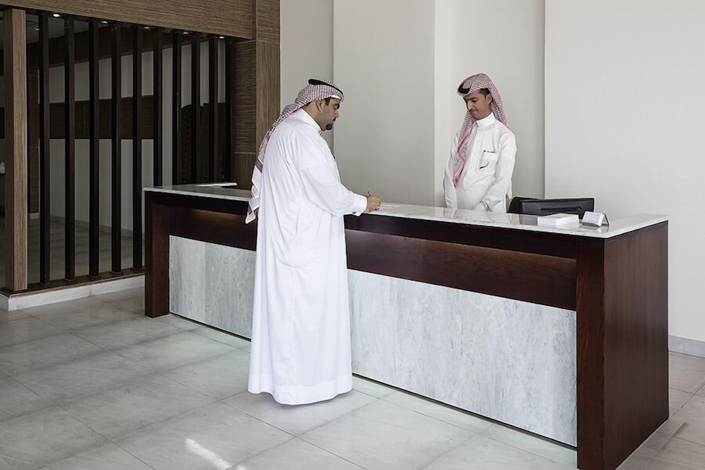 lily hotel suite hofuf