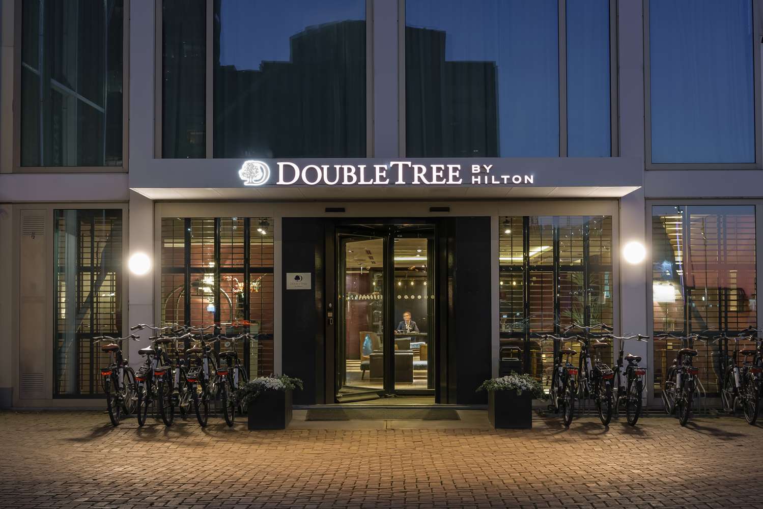 doubletree by hilton hotel amsterdam ndsm wharf
