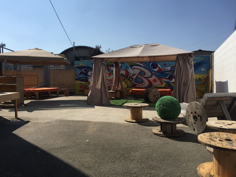 la cordata accommodation woodhouse bike hotel