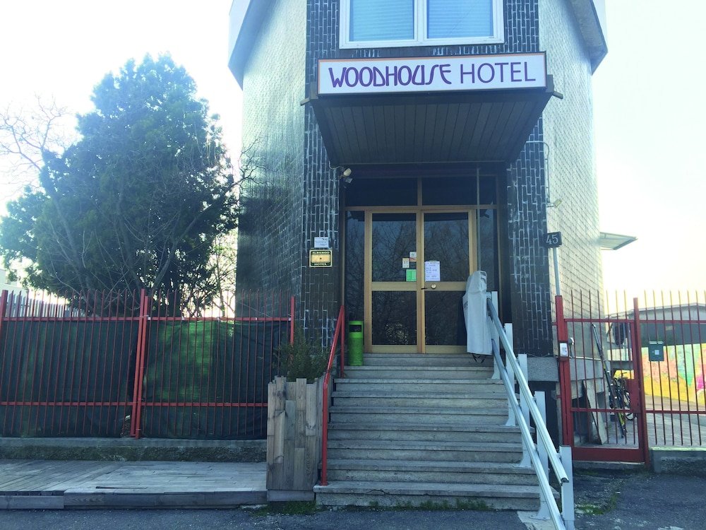 la cordata accommodation woodhouse bike hotel