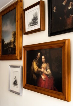 rosalias menagerie innupstairs