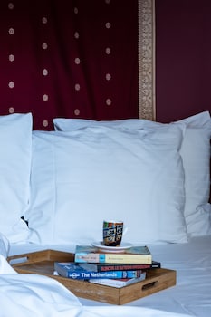 rosalias menagerie innupstairs