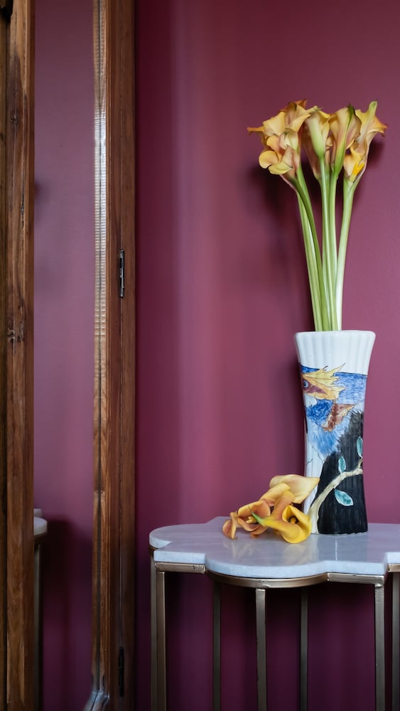 rosalias menagerie innupstairs