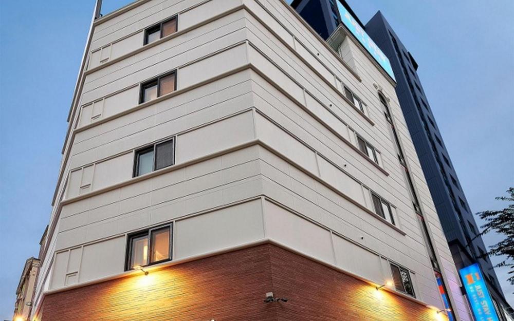 seongnam wol hotel