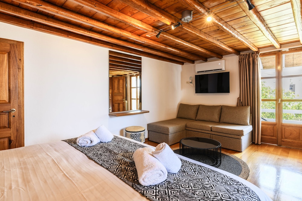 dimele rooms and studios