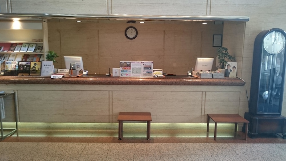 crown hills kanazawa