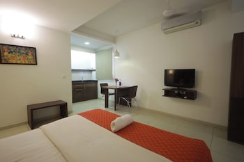 ixora suites