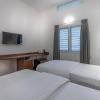 ixora suites