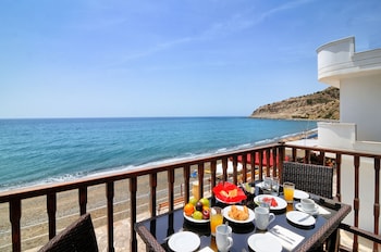 myrtos mare suites