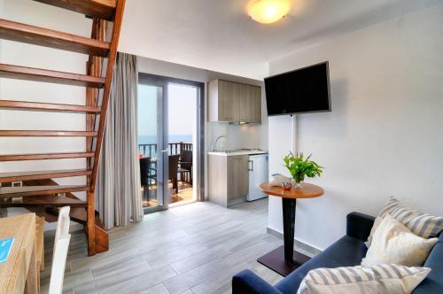 Myrtos Mare Suites,On The Beach,3 star