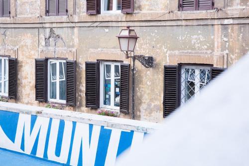 nerva accommodation