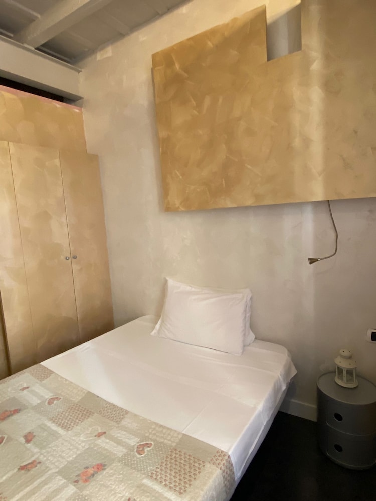 nerva accommodation