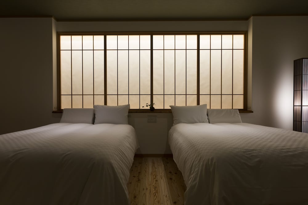 sui suwako