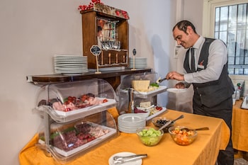 Hotel Madison,Piazza Della Repubblica>>Lazio,3 star