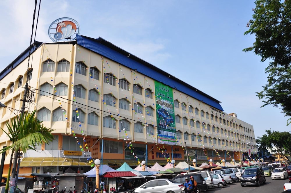 flora place hotel