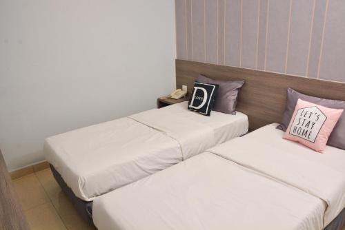 duta hotel