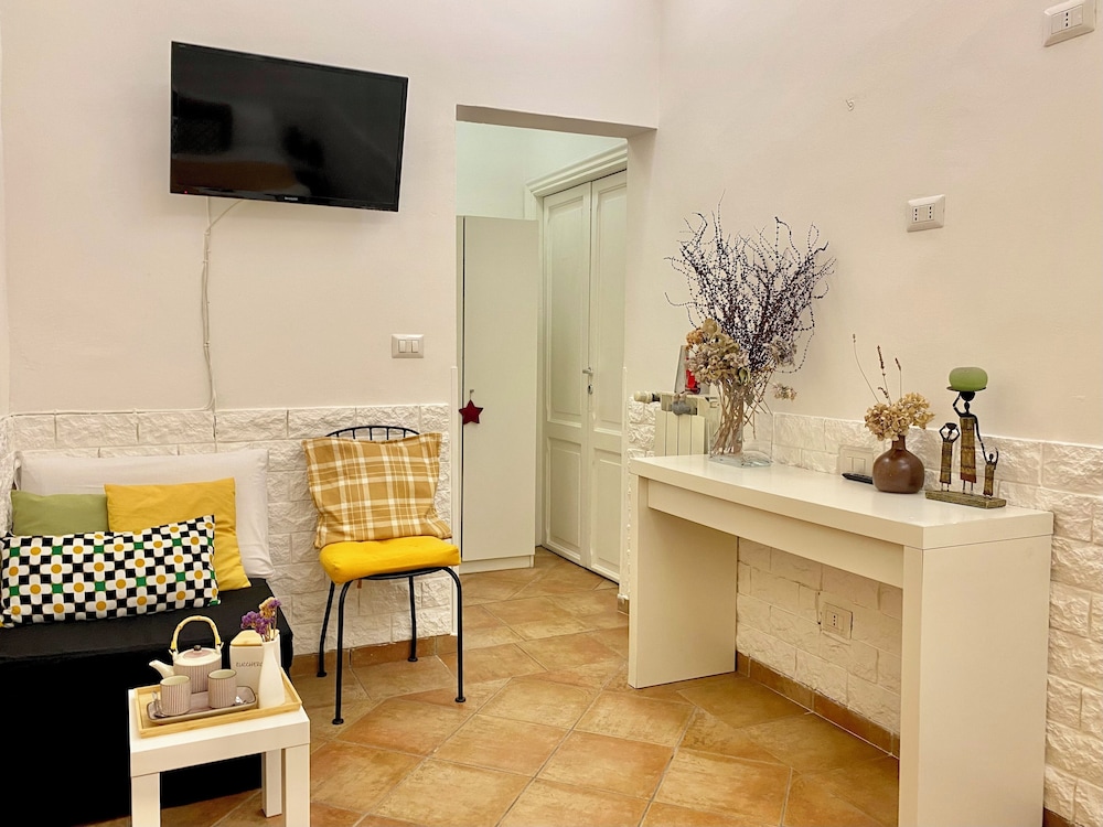 domus romana b and b