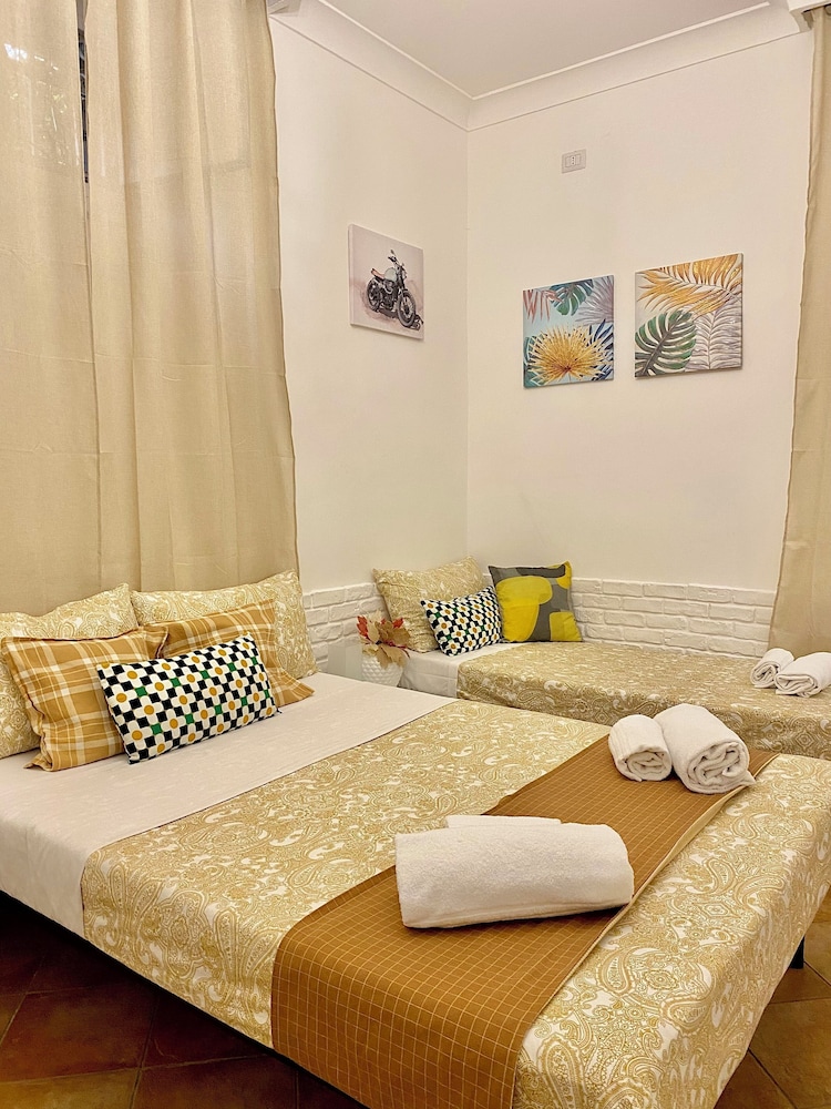 domus romana b and b