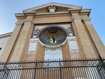 domus romana b and b