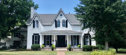 rose hill inn