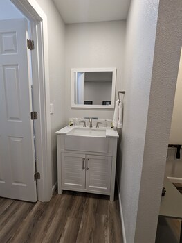 silver moon motel and suites