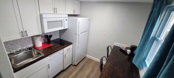 silver moon motel and suites