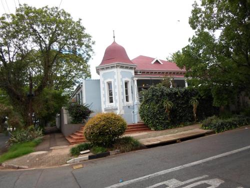 melville turret guesthouse