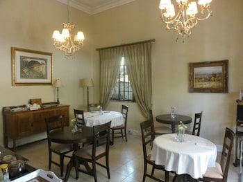 melville turret guesthouse