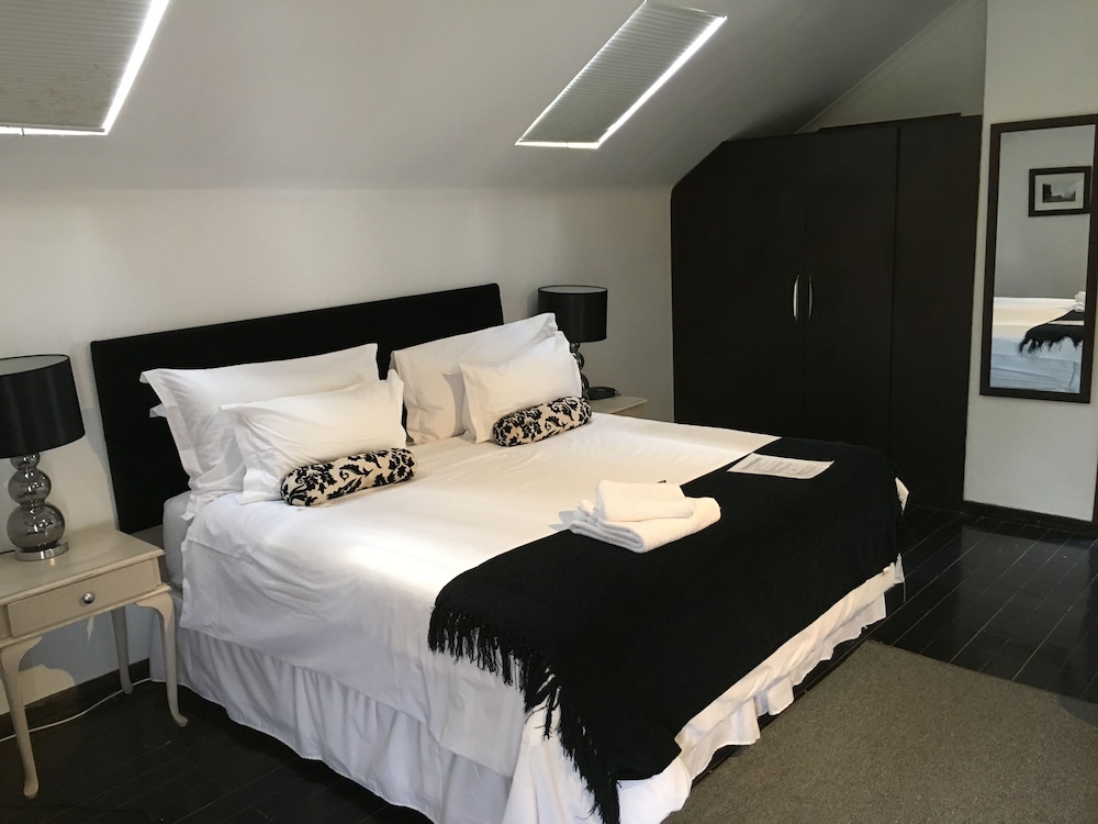 melville turret guesthouse