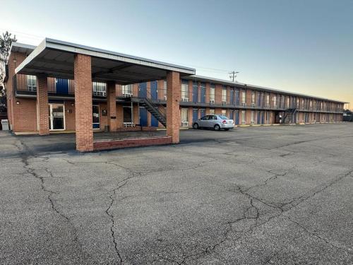 Express Inn,Tupelo>>New Albany,3 star
