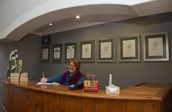 del roza guest house