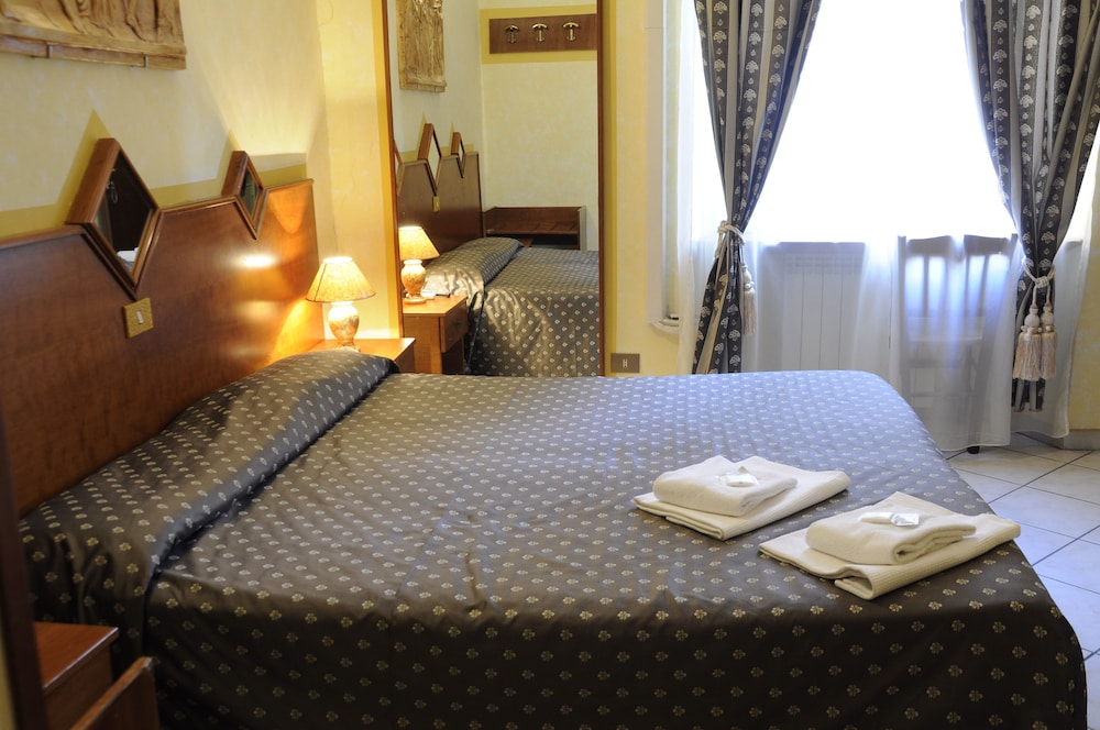 hotel farini