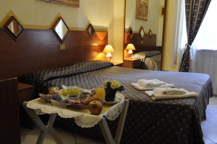 hotel farini