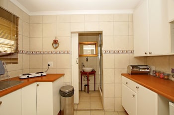 arum place guest house