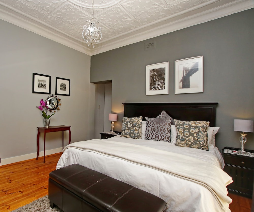 arum place guest house