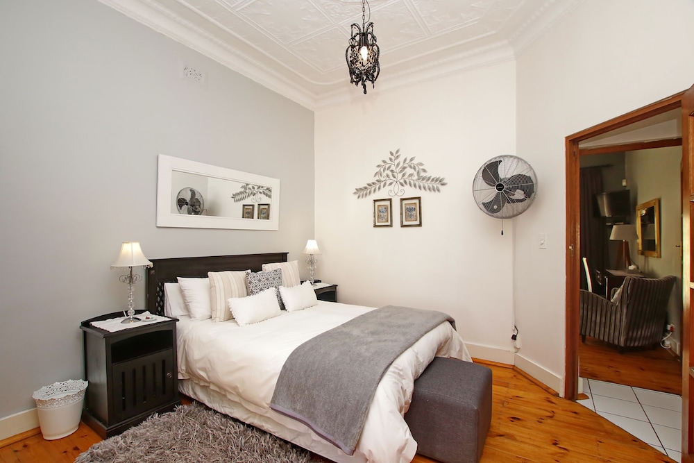 arum place guest house