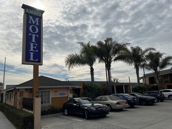 amber motel