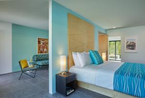 Twin Palms Resort - A Gay Men's Resort,,2 star