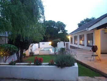 The Royal Princess Garden In Randburg,Near Delta Park,4 star
